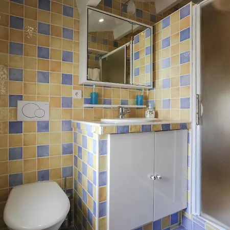 Modern With Swimming Pool Peymeinade